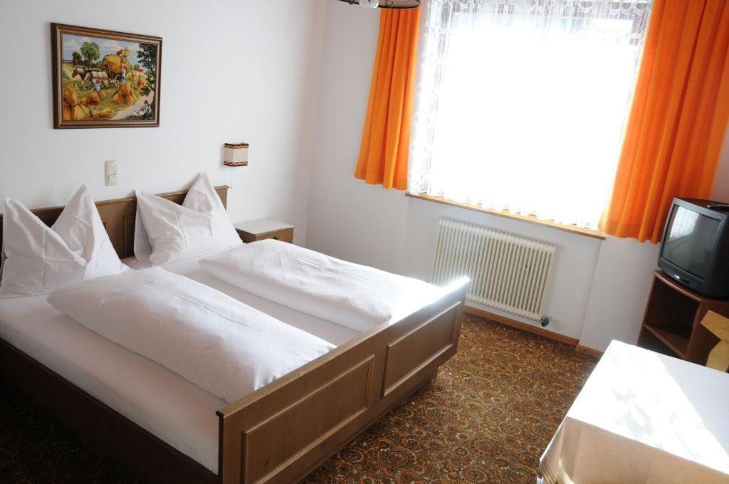 Gasthof-Pension Ortner Stadl an der Mur Room photo